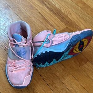 Kyrie 6 Concepts Khepri - Size 10 US Mens